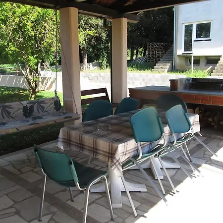 Malic A2 Apartment